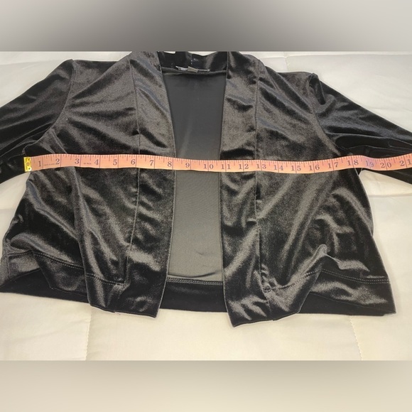 Ronni Nicole Velvet Looking Open Front Cardigan - Picture 9 of 9